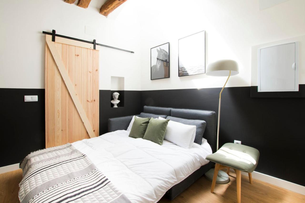 Redondilla Apartment Madrid Exterior photo
